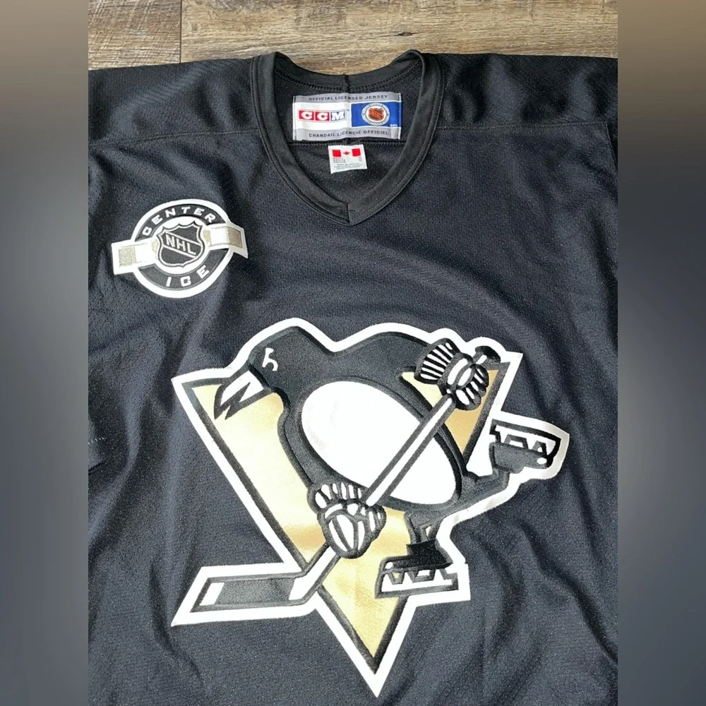CCM Pittsburgh Penguins Center Ice Black Sewn Practice‎ Jersey Men's Sz M RARE
